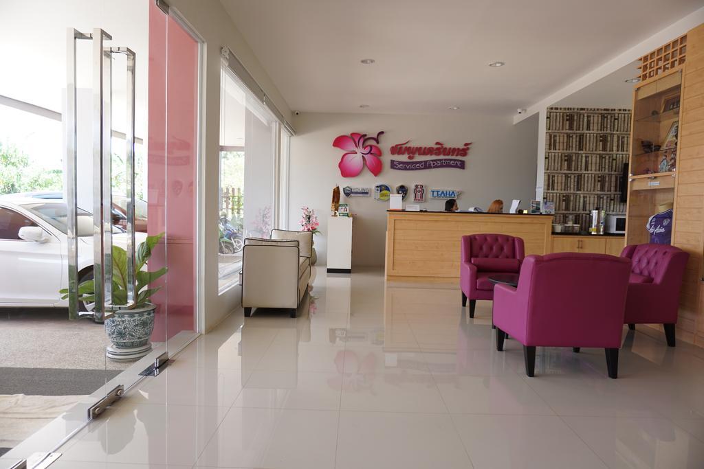 Chompu Nakarin Apartment Trang Buitenkant foto